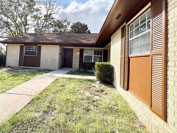 5th image of 400 N Fowler Dr #B