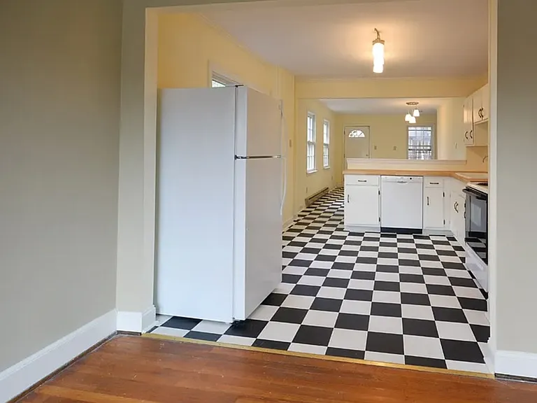 2206 Fitzgerald Ave — Photo 12