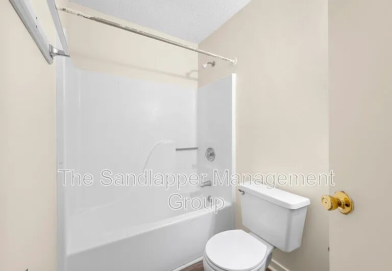 1202 Bexley St #C — Photo 7