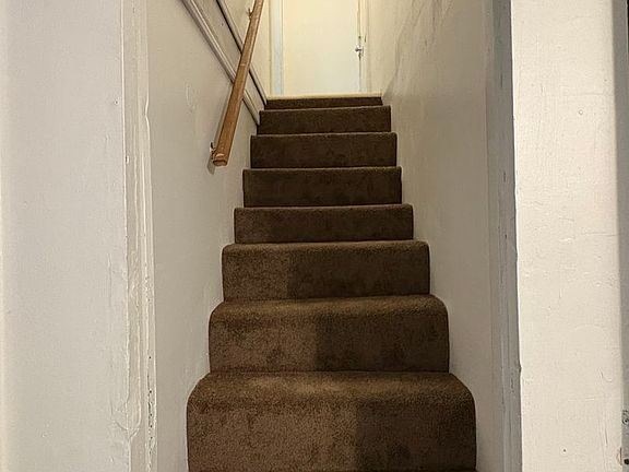 5th image of 80 Olive St