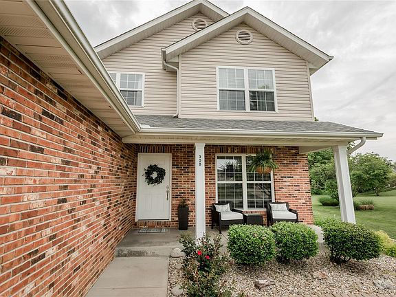 4th image of 308 Glenrock Ln
