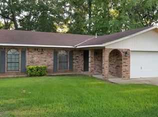 9101 Rosedown Cir, Shreveport, LA 71118