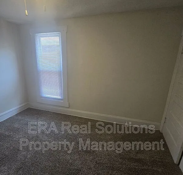 1531 Richmond Ave — Photo 15