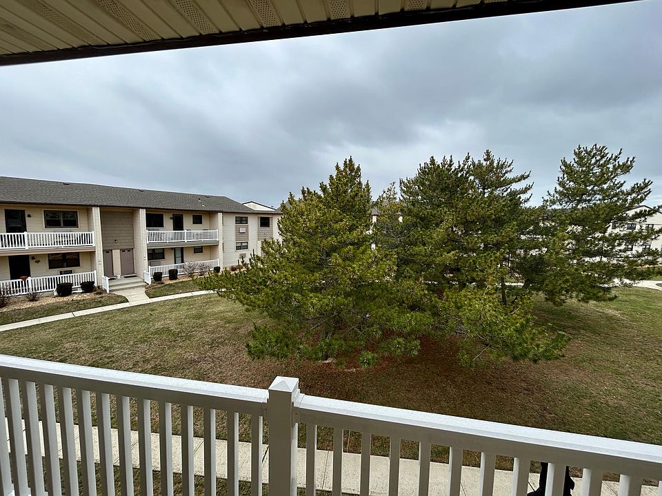 Front terrace