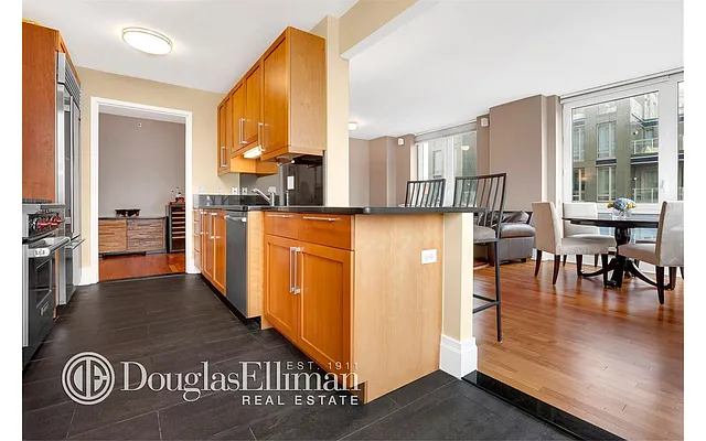 Sold by Douglas Elliman | media 3