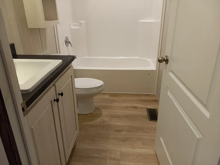 44 Canal Dr #300-044 — Photo 12