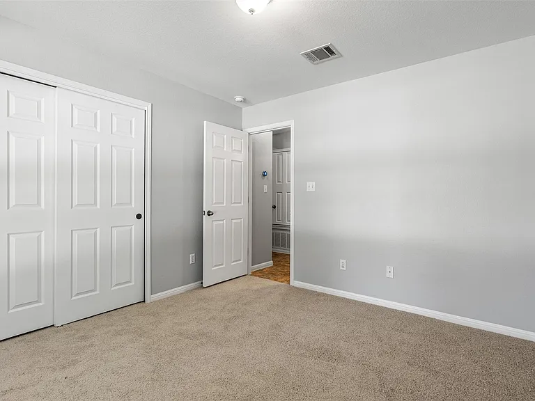 2505 Rusk Ct — Photo 30