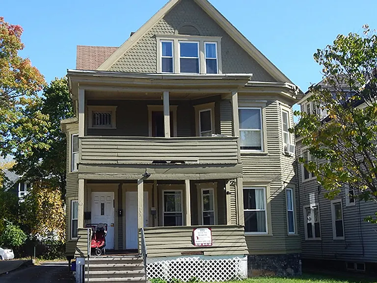 833 Sumner Ave #1 — Photo 2