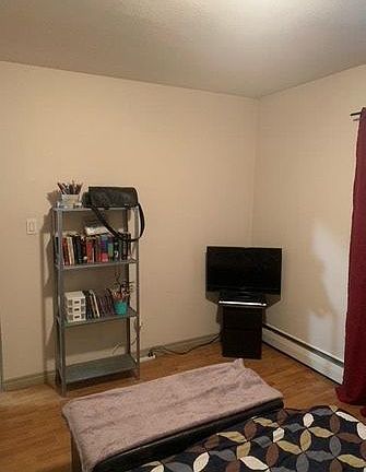 5th image of 9813 104th St NW
