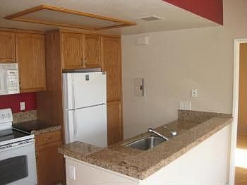 5th image of 851 W San Ysidro Blvd Unit 4