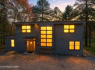 149 Pineknoll Dr, Lake Harmony, PA 18624