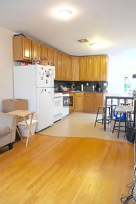 Rented by Highline Residential | media 21