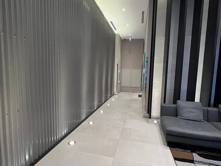 212 King William St #522 — Photo 12