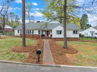 215 Westover Dr, Lexington, NC 27292