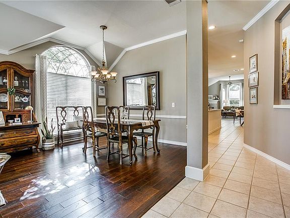 5th image of 5751 Gleneagles Cir