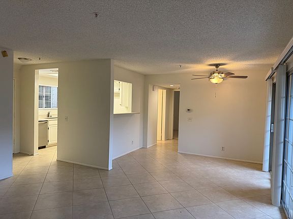 5th image of 314 E Amerige Ave APT B