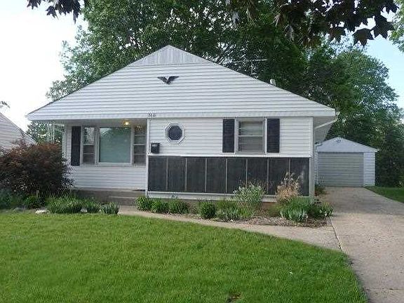 2nd image of 3416 Michael Dr