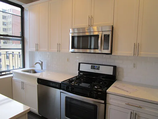 Rented by Rita S Citrin, LREB | media 19