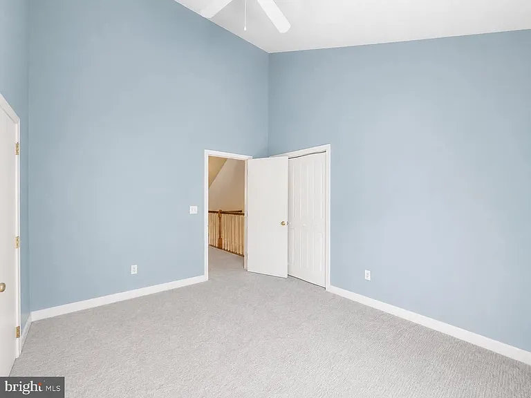 970 Lake Heritage Dr — Photo 18