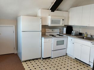 4 Chestnut Hill Ave #5C, Brighton, MA 02135