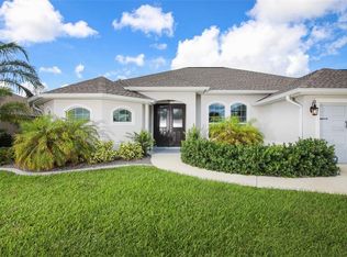 39 Pinehurst Ct, Rotonda West, FL 33947