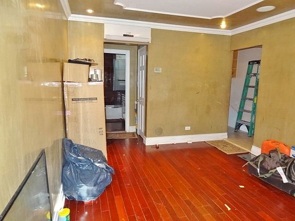 2nd image of 3931 49th St