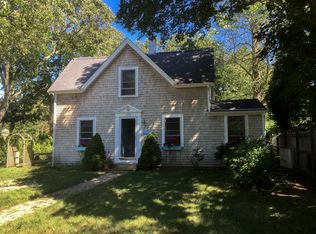 156 Old Stage Rd, Centerville, MA 02632