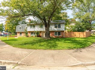 4016 Forge Dr, Woodbridge, VA 22193