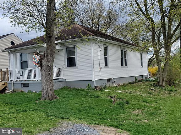 5th image of 920 Reinoehl St
