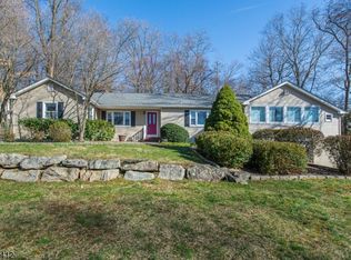 422 Terhune Dr, Wayne, NJ 07470