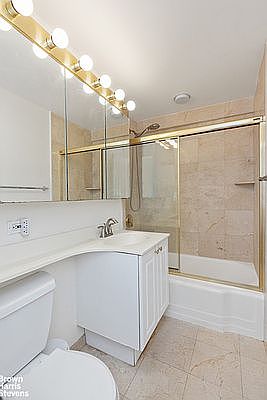5th image of 425 E 63rd St APT W9g