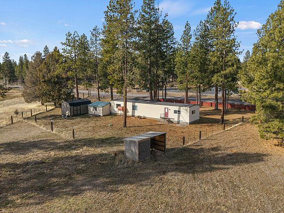 2nd image of 35503 S Chiloquin Rd