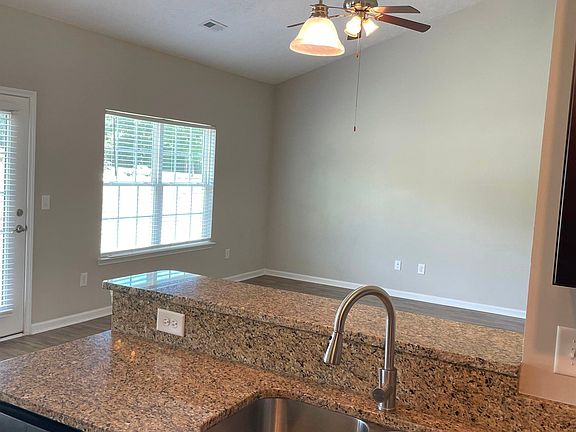 3rd image of 56 Palmetto Green Dr.