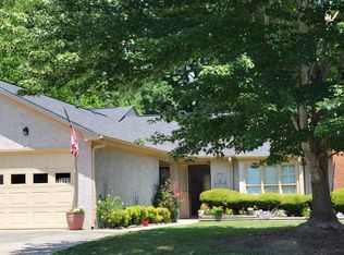 7121 Forest Ln, Union City, GA 30291
