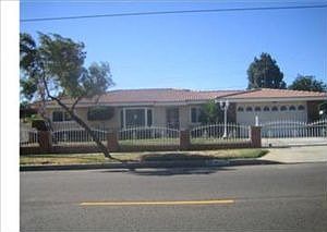 1st image of 9118 Palmetto Ave