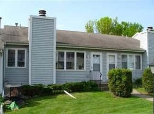 1395 Farrington St, Saint Paul, MN 55117