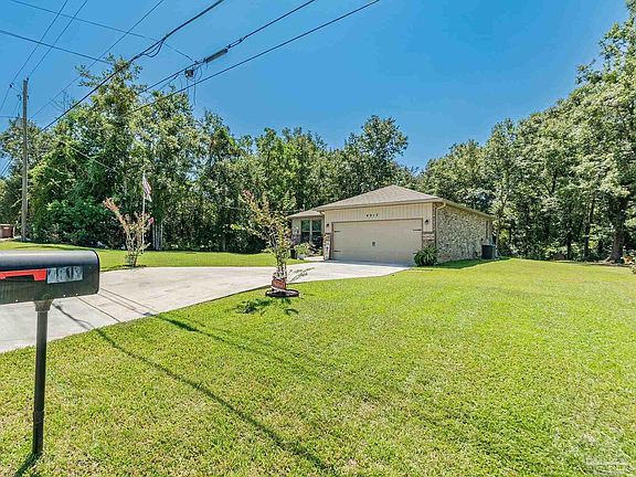 3rd image of 4913 Forest Creek Dr