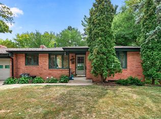 3947 W 44th St, Edina, MN 55424