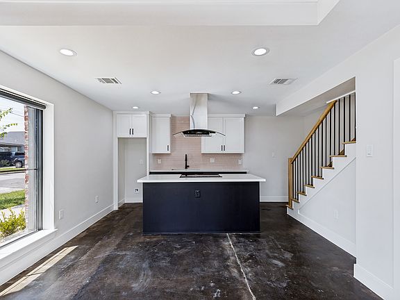 5th image of 501 N 67th St #1