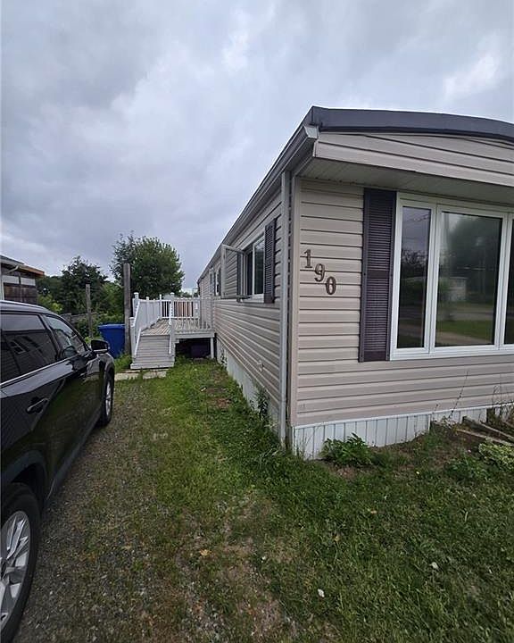 1st image of 190 Lakeside Ave
