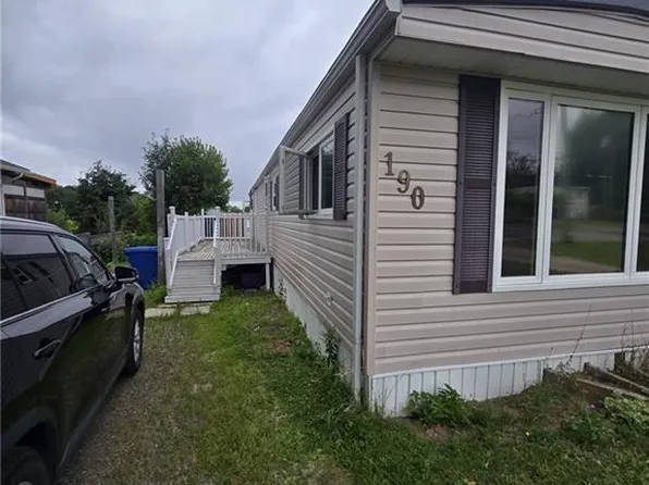 190 Lakeside Ave, Bathurst, NB E2A 2S7