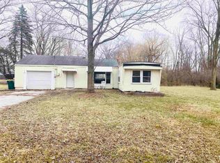 3213 Bangor Rd, Bay City, MI 48706