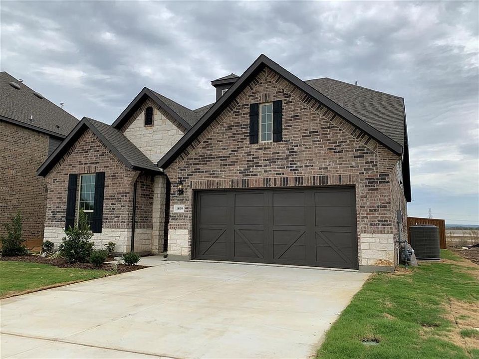 1st image of 1815 Shaila Dr