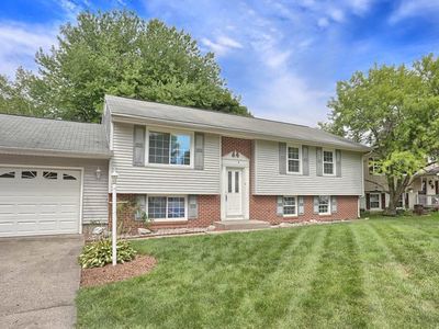 2 Joyce Ln, Champaign, IL, 61822