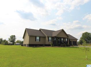 174 County Road 843, Fyffe, AL 35971