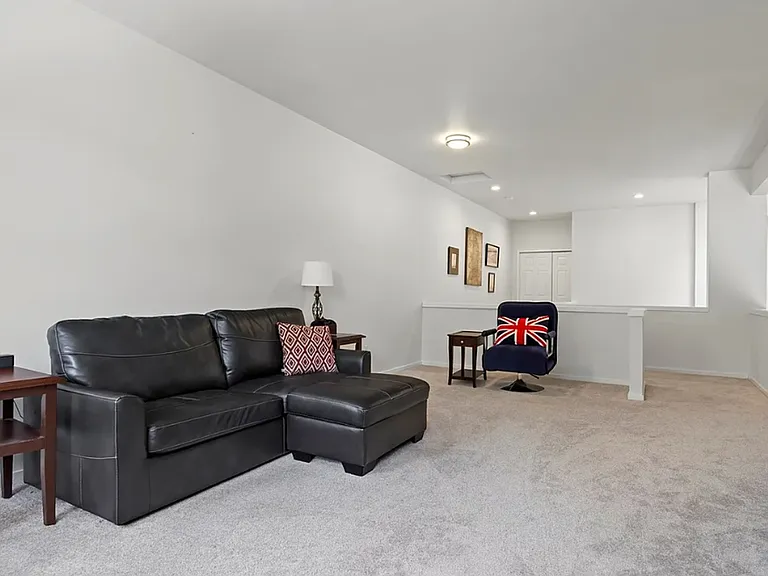 9032 Gleneagle Dr — Photo 24