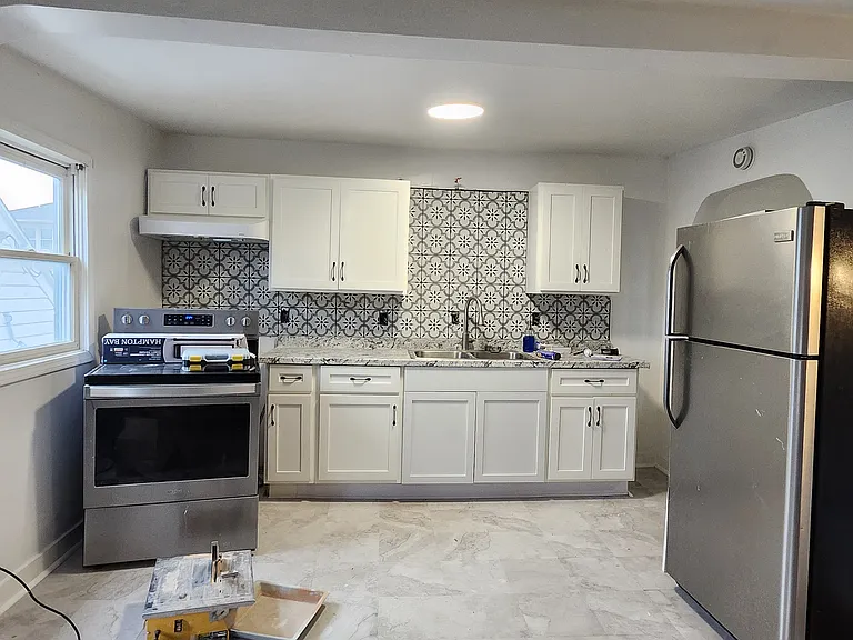 42 Wainscott Ave #3 — Photo 6