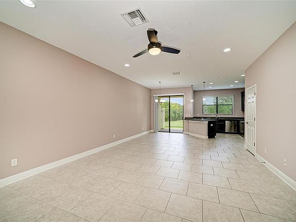 5th image of 5286 78TH ST CIRCLE E