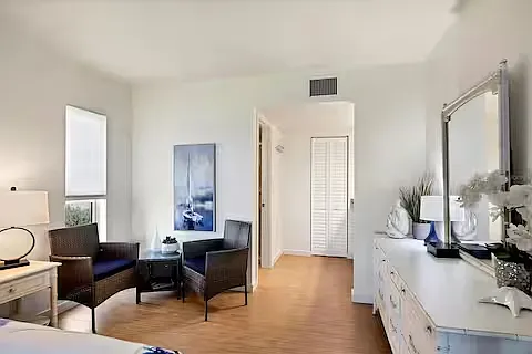 5201 Gulf Of Mexico Dr — Photo 18