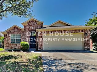 4604 Ridgeway Dr, Mansfield, TX 76063